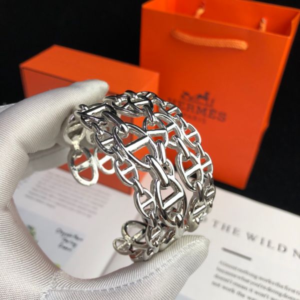 AAA Replica Hermes Skeleton Pig Nose 925 Silver Bracelet